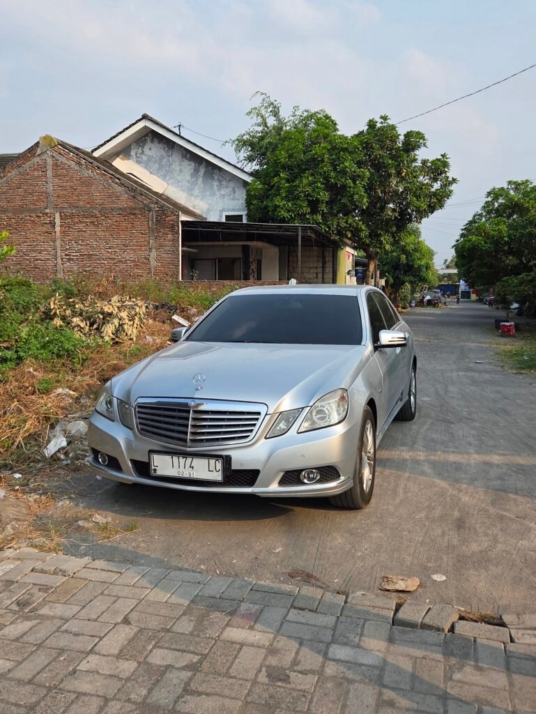Mercedes-Benz W212 E250 Elegance